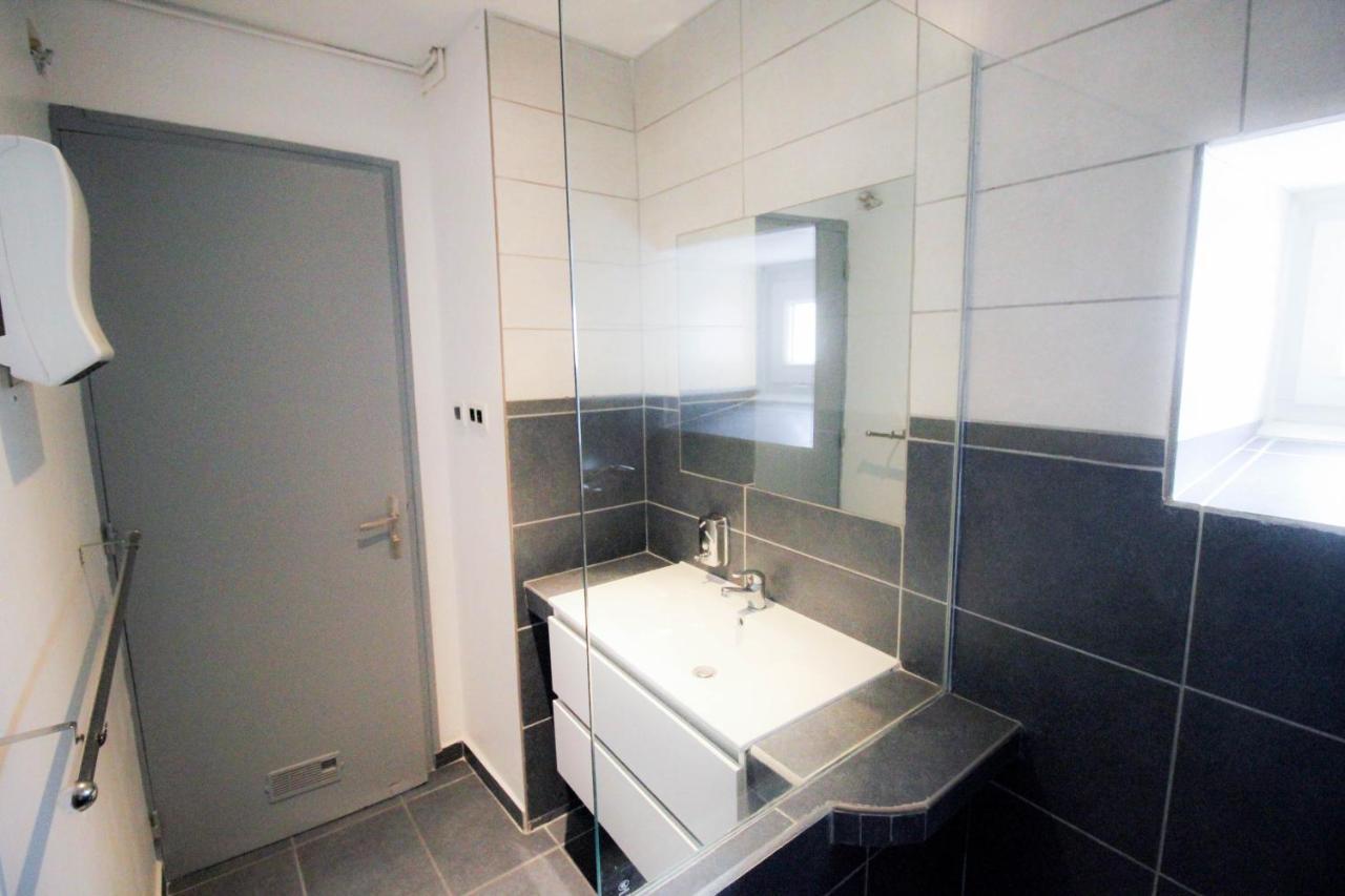 Appartement calme et spacieux, Cité et ville à pied, WIFI, 2 chambres, 3 lits Carcassonne Exterior foto