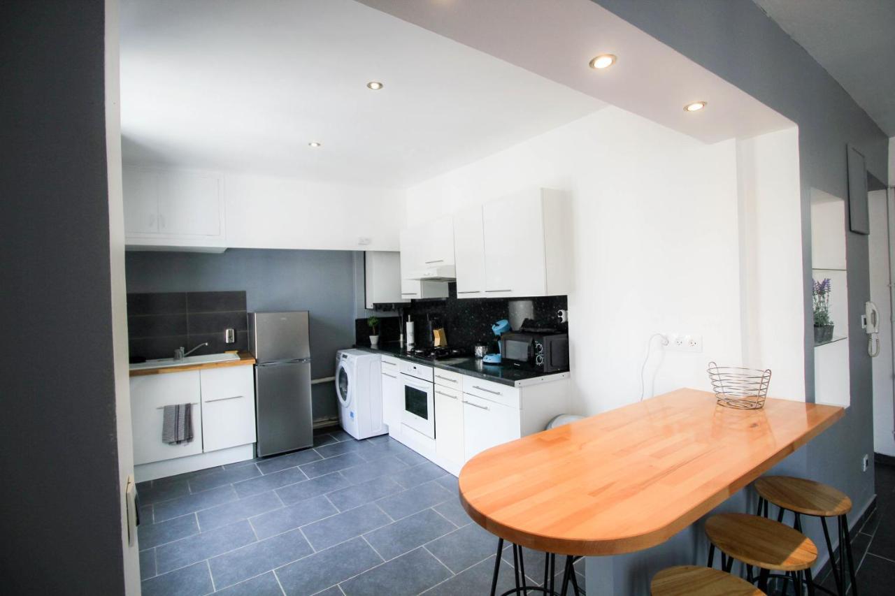 Appartement calme et spacieux, Cité et ville à pied, WIFI, 2 chambres, 3 lits Carcassonne Exterior foto