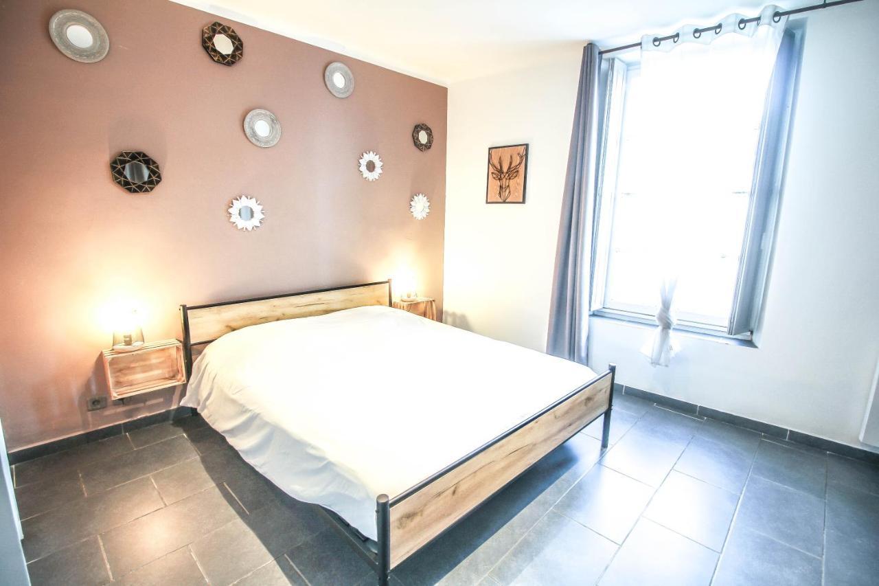 Appartement calme et spacieux, Cité et ville à pied, WIFI, 2 chambres, 3 lits Carcassonne Exterior foto